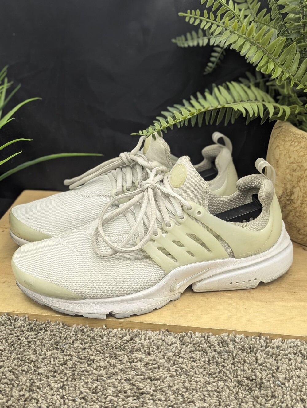 Nike Presto Men's Size 9 Running Walking Casual Comfort Gym Shoes Workout